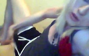 Skinny teen tranny webcam solo