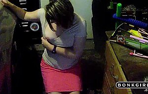 Dirty girl sucking dick on the garage floor.